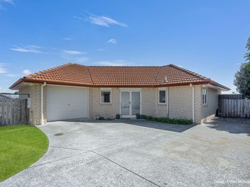 2/23 Waitoa Street, Waiuku, Auckland