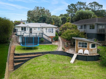 265 Sturges Road, Henderson, Auckland