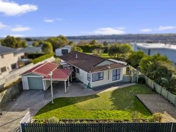 20 Bastia Avenue, Bastia Hill, Whanganui