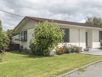 2/38 High Street, Solway, Masterton