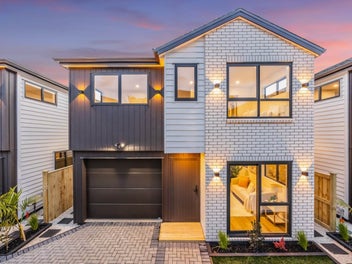 18A Buckland Road, Mangere East, Auckland