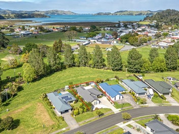 35 Golden Shore Place, Coromandel, Coromandel