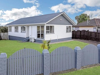 55 Alabaster Drive, Papatoetoe, Auckland
