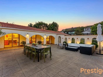 84 Chelsea View Drive, Chatswood, Auckland