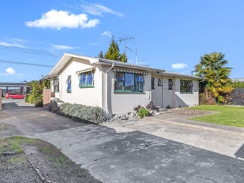 38 Grey Street, Motueka