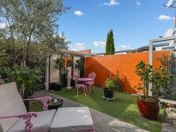 1/27 Buffon Street, Waltham, Christchurch