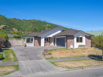 79 Parata Street, Waikanae, Waikanae