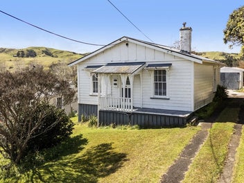 5 Miro Street, Helensville, Helensville