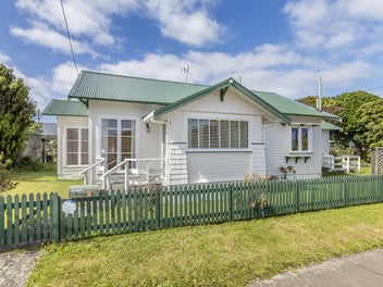 36 Campbell Street, Karori, Wellington