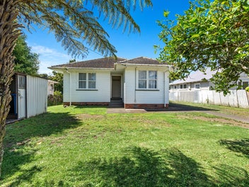 62 Waipani Road, Te Atatu Peninsula, Auckland