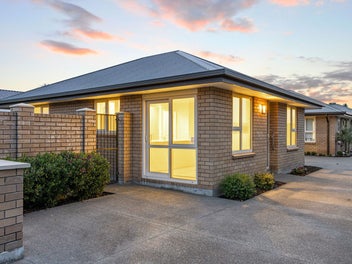 1/21 Roker Street, Somerfield, Christchurch