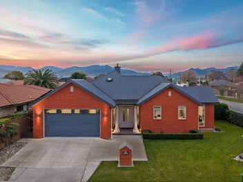 2 Rutledge Drive, Springlands, Blenheim