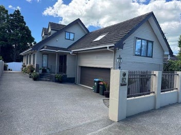 82 Abbotts Way, Remuera, Auckland