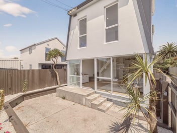 1/114 Oram Avenue, New Brighton, Christchurch