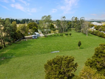 208 South Road, Solway, Masterton