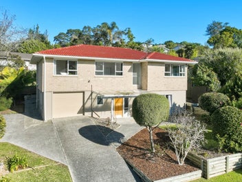 52 Salamanca Road, Sunnynook, Auckland