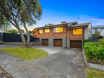 37 Parkhill Road, Mellons Bay, Auckland