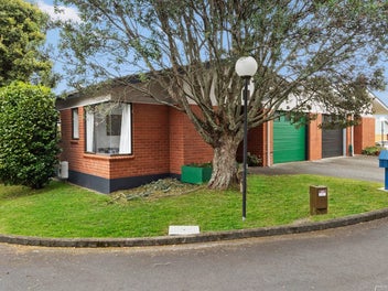 15/17 Matata Street, Blockhouse Bay, Auckland