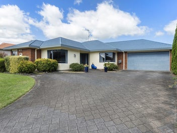 16 Hastings Place, Hamilton Lake, Hamilton