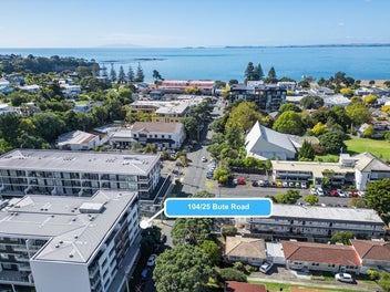 104/25 Bute Road, Browns Bay, Auckland