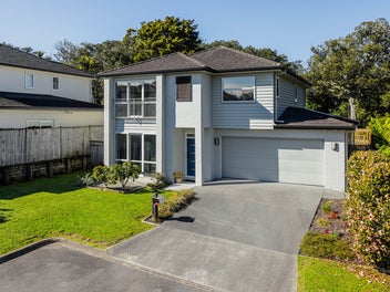 10 Vittoria Terrace, Flat Bush, Auckland