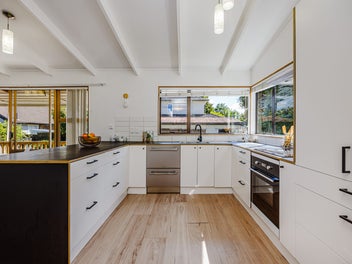 2/8 Alpha Street, Papakura, Papakura