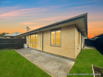 8/10 Collins Street, Addington, Christchurch