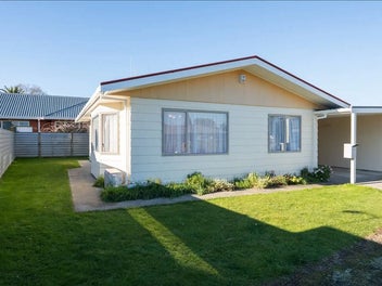 16 South Street, Feilding, Feilding