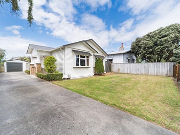43 Lyndhurst Street, Takaro, Palmerston North
