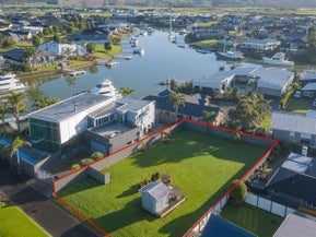 27 Arawa Lane, Whitianga