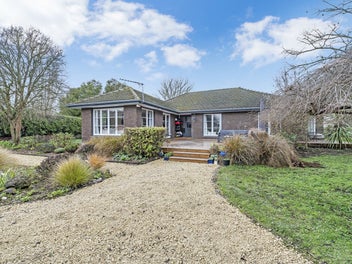 13 Gordon Street, Southbridge, Southbridge