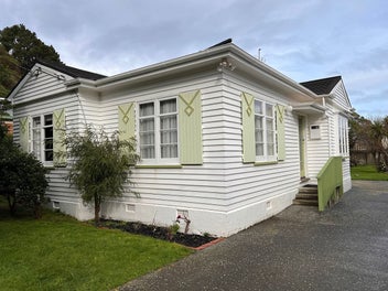 16 Athens Street, Miramar, Wellington