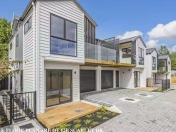 12B Scarlet Drive, Ranui, Auckland
