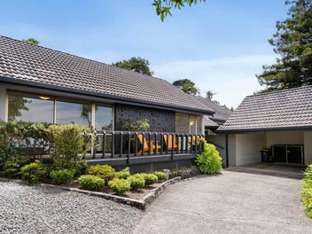 13 Branston Avenue, Browns Bay, Auckland