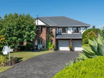 32 Onetaunga Road, Chatswood, Auckland