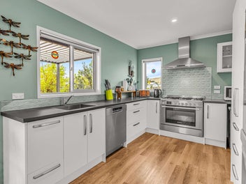 337 Harbour Drive East, Matarangi, Whitianga