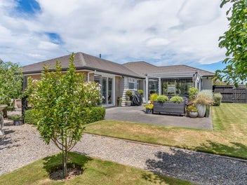 59 Armstrong Avenue, Carterton