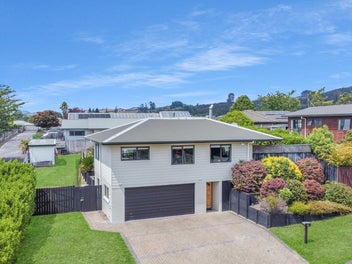 57 Blomfield Street, Pukehangi, Rotorua