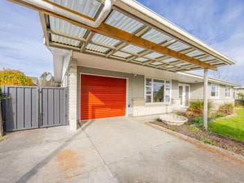 8 Crichton Place, Taradale, Napier