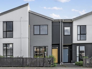 10 Malcolm Calder Road, Hobsonville, Auckland