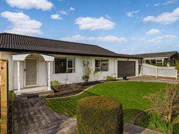 1 Karina Crescent, Redwoodtown, Blenheim