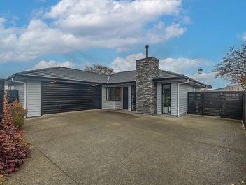17A McGregor Street, Milson, Palmerston North