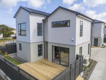 11 Waiwhetu Road, Waiwhetu, Lower Hutt