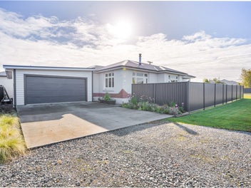 126 MacKenzie Street, Winton, Winton
