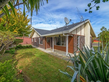 17 Caulfield Place, Awapuni, Palmerston North