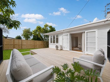 1602A Great North Road, Waterview, Auckland