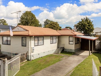 39 Secretariat Place, Randwick Park, Auckland