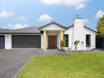 8 Gracefield Place, Huntington, Hamilton