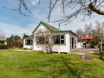 37 North Branch Road, Milton, Milton