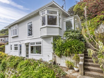 28 Beacon Hill Road, Strathmore Park, Wellington